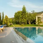 Villa Secret With Private Pool *
