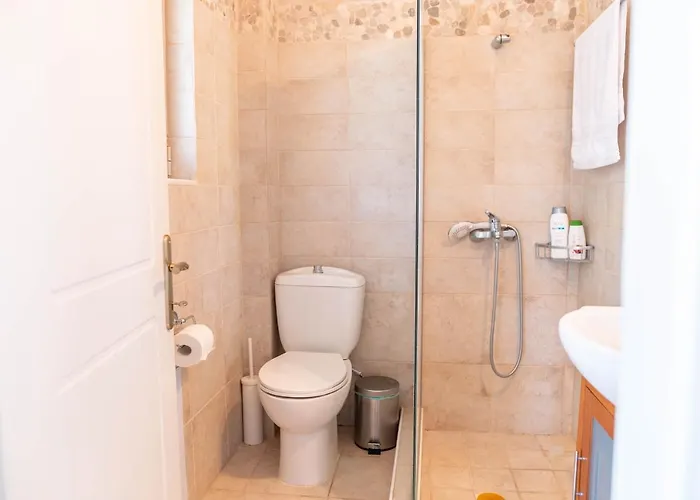 Vilă Secret With Private Pool