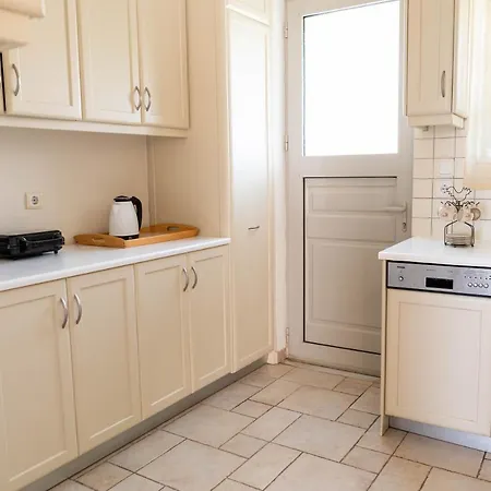 Secret With Private Pool