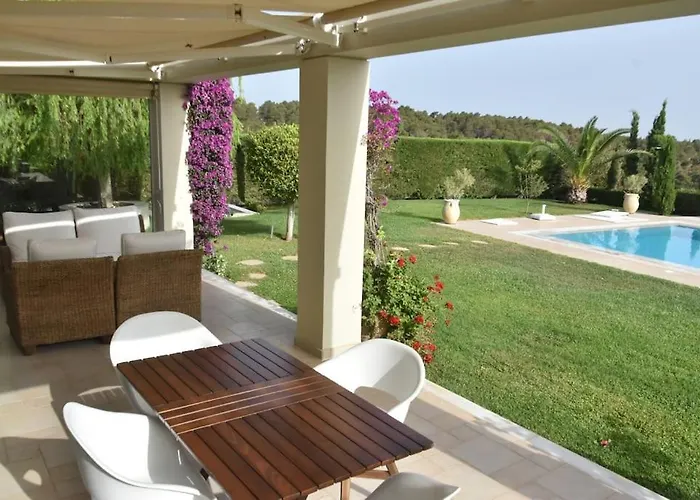 Secret With Private Pool Kosz