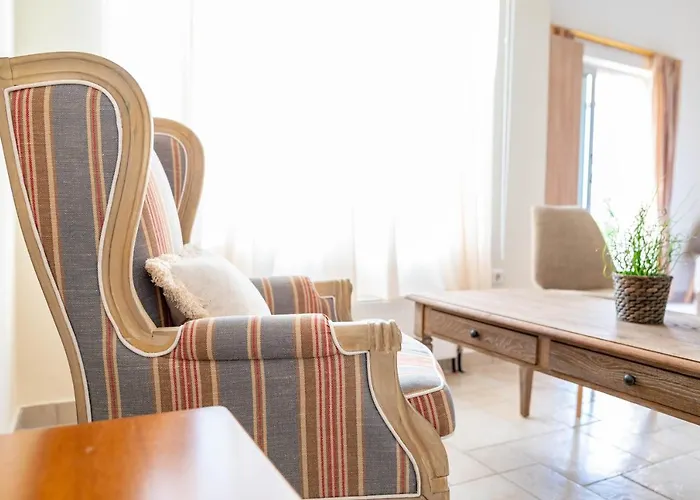 Secret With Private Pool Kosz